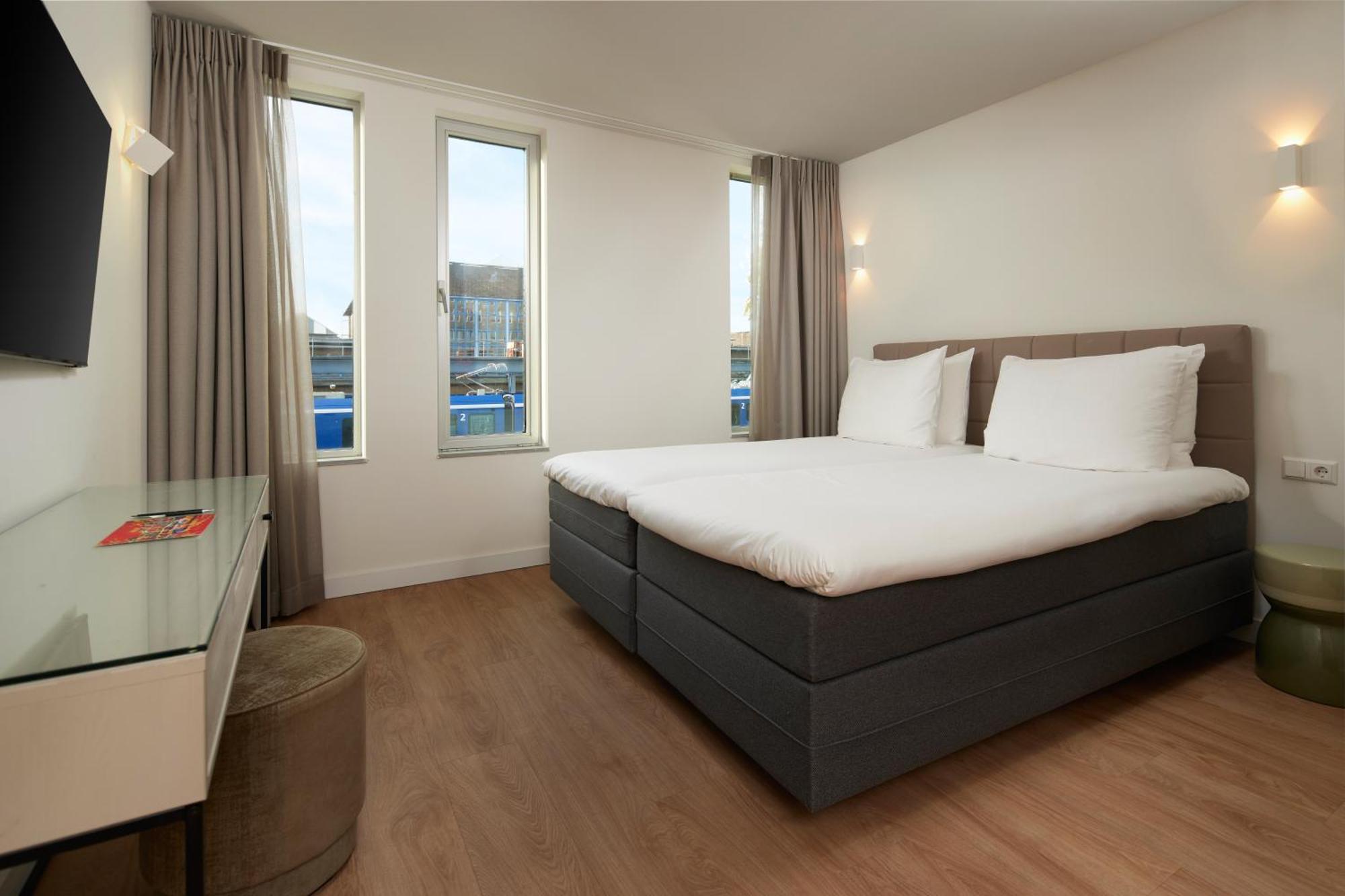 Westcord Art Hotel Amsterdam 4 Stars Exterior photo