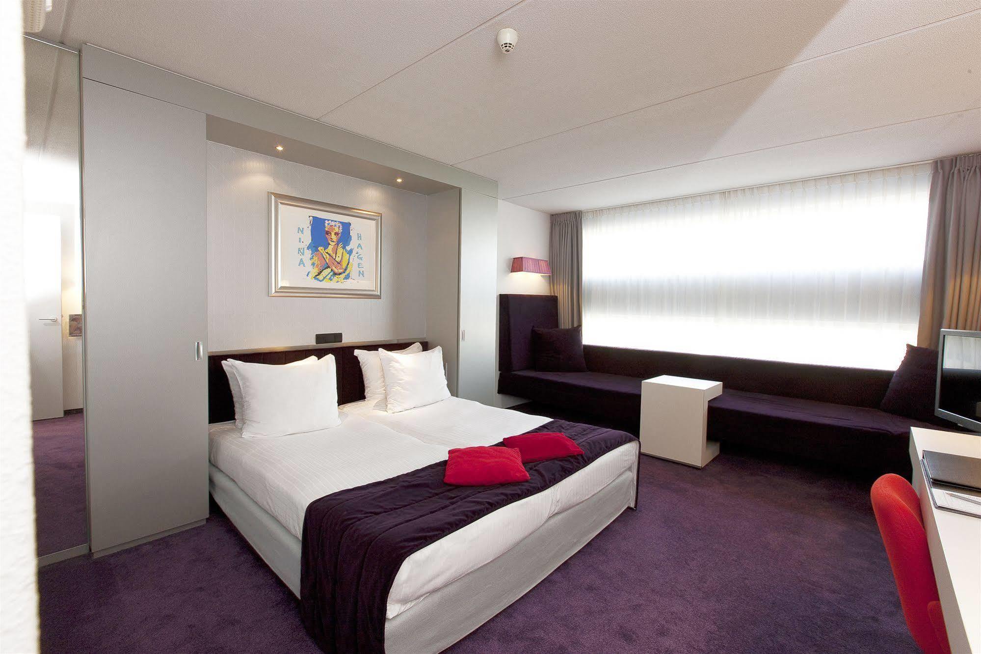 Westcord Art Hotel Amsterdam 4 Stars Exterior photo